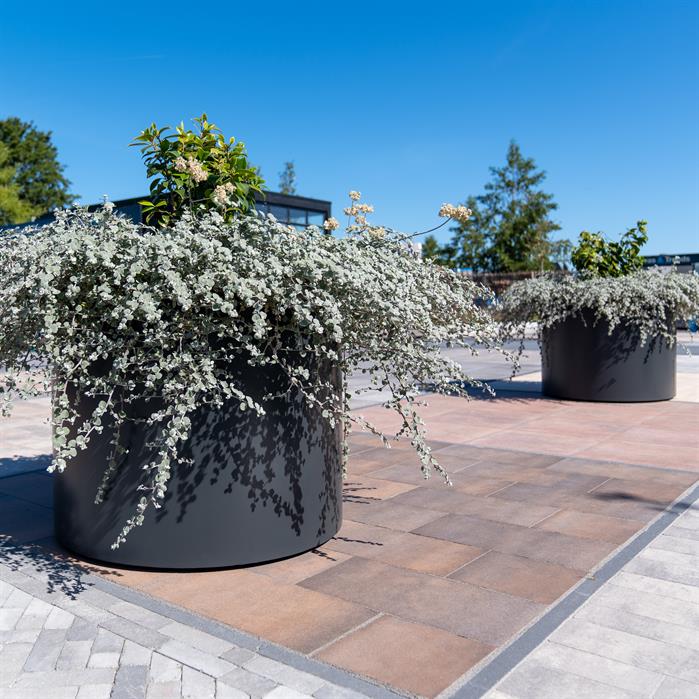 ADEZZ_Planters_Aluminum