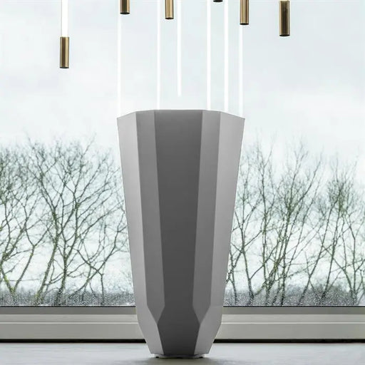 Aluminium planter Facet AFT