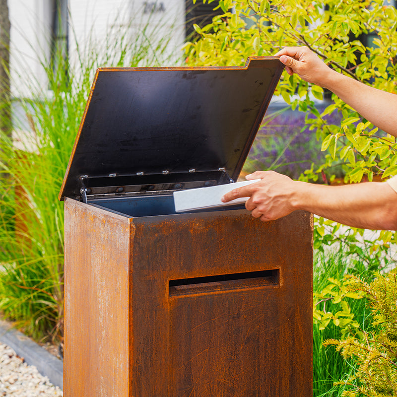 Cortenstaal pakketbrievenbus CASE 50 x 40 x 120 cm