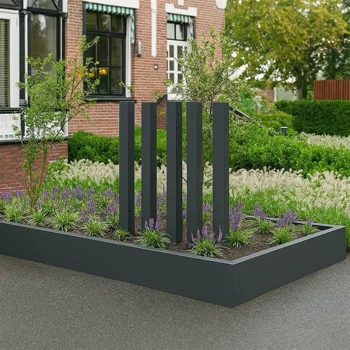 Sfeer gecoat stalen tuinpalen & keerwand