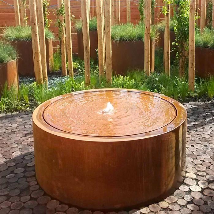 Cortenstahl Wassertisch ø 100 x 40 cm inkl. LED & Pumpe
