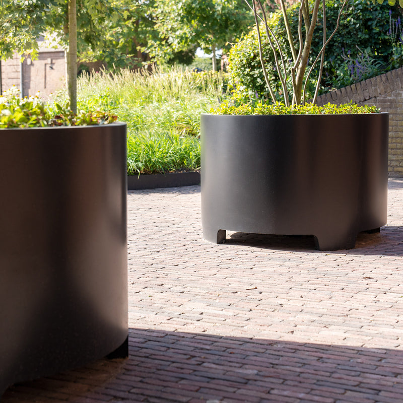 CIRCUM ronde aluminium plantenbak 80x80 cm met poten