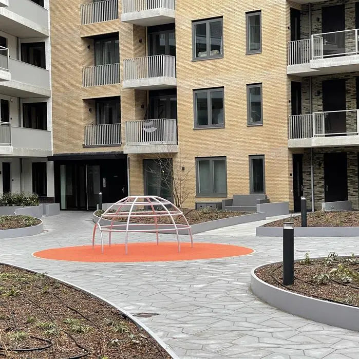 Plantenbak_aluminium_keerwand_rond