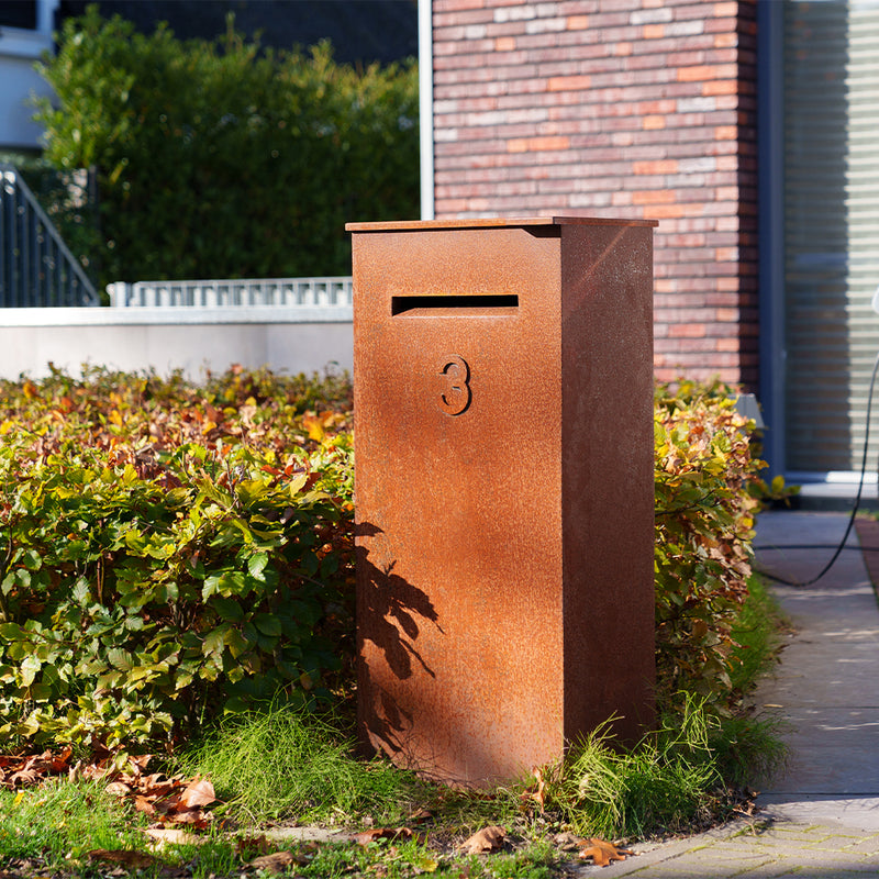 Cortenstaal pakketbrievenbus CASE 50 x 40 x 120 cm